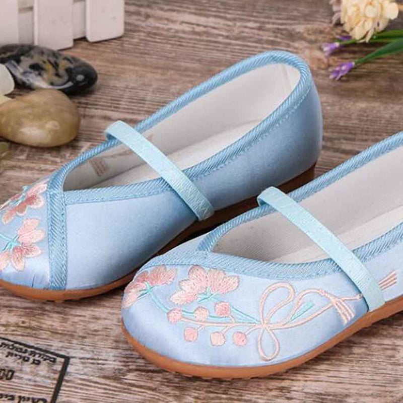 Blue - Chinese Traditional Embroidery Shoes Girls Ballet Flats Slip On Shoes