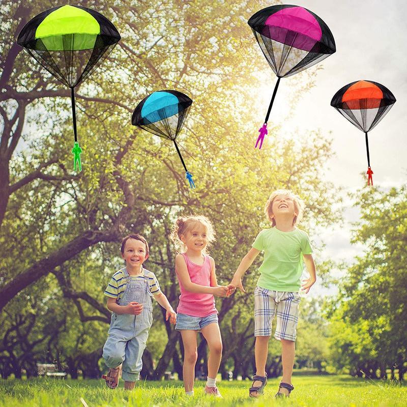 4PCS Set Tangle Parachute Figures Hand Throw Soliders Square Outdoor Children's Flying Toys